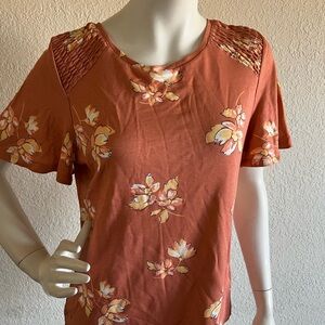 New Liz Clairborne Floral Orange Women's Top size M